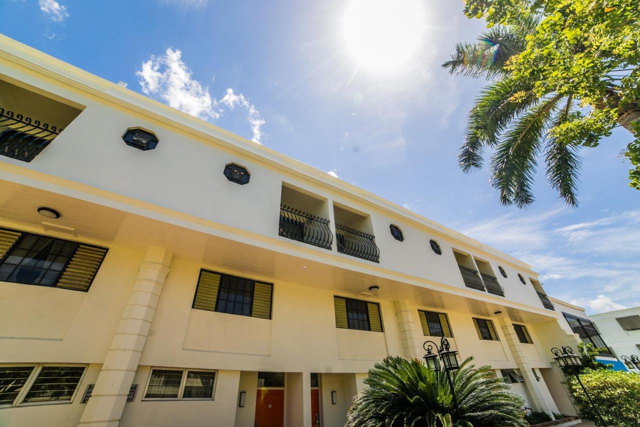The Knutsford Court Hotel Kingston Buitenkant foto