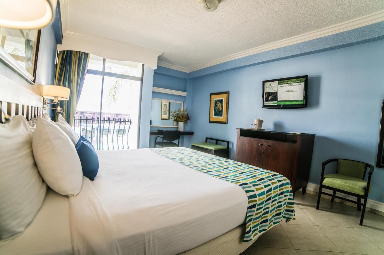 The Knutsford Court Hotel Kingston Buitenkant foto